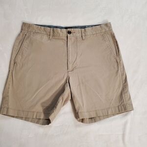 J.Crew Men's Tan Shorts‎